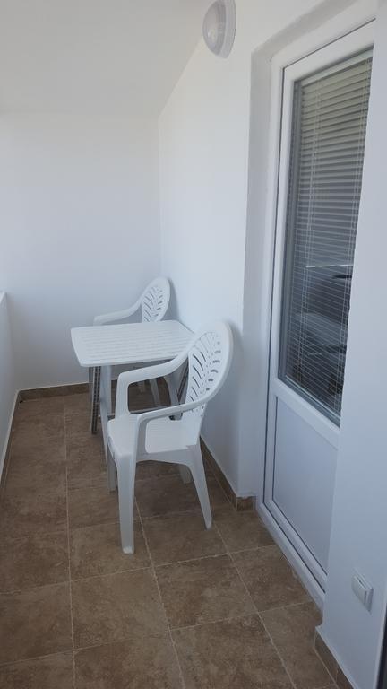 Apartments Diva Dobra Voda Exterior photo